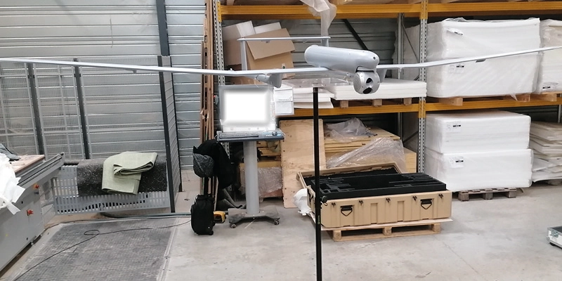Maquette de drone en Wooden Lab, SLS et stratification en fibre de carbone ARRK et SURVEY COPTER