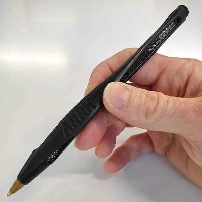 prototype-stylo-noir-ajouré-technologie-dlp